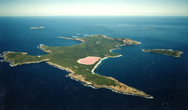 pink-lake-hillier